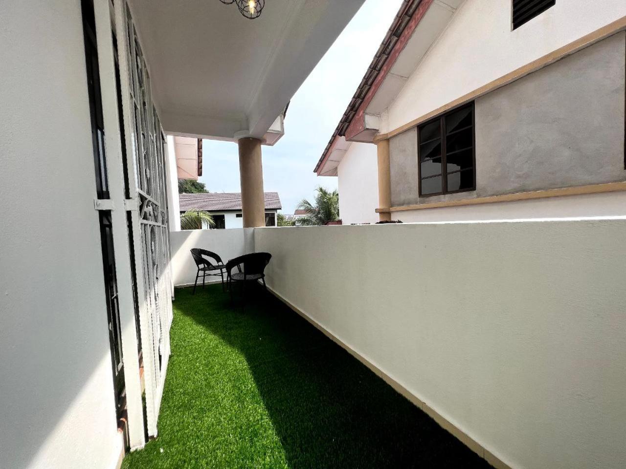 Yb Guest House 4 Bilik 5 Katil Chukai Eksteriør bilde