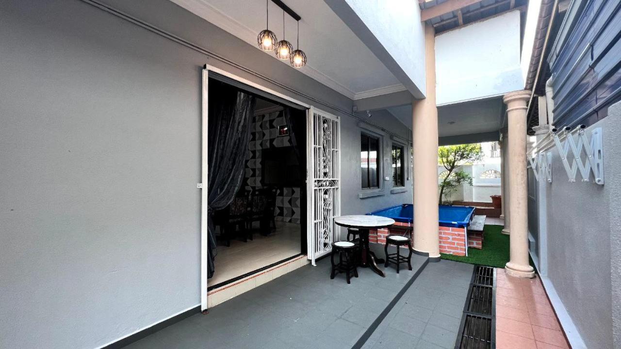 Yb Guest House 4 Bilik 5 Katil Chukai Eksteriør bilde