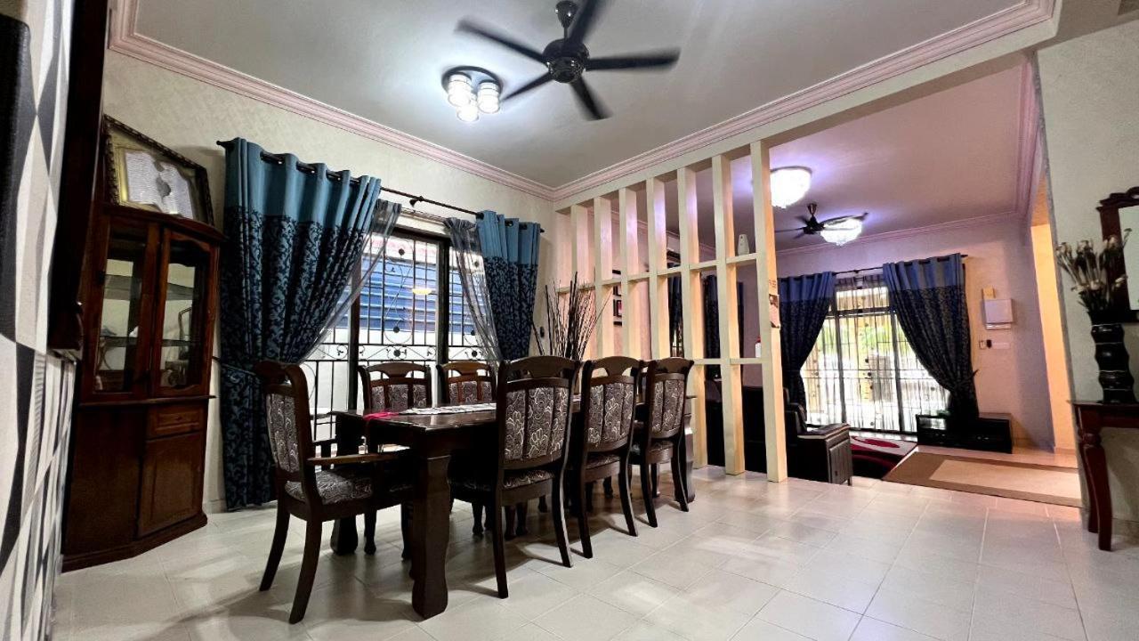 Yb Guest House 4 Bilik 5 Katil Chukai Eksteriør bilde